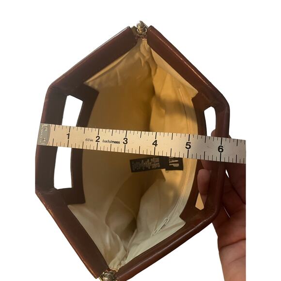 Vintage Y2K Large Gap Clutch Womens Red Rust Burgundy Jute Leather Textured - Picture 9 of 9